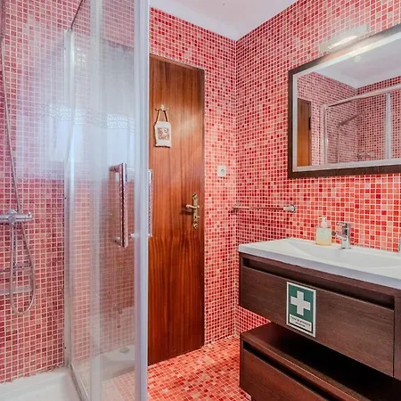 Azenha House - Sea View With Bbq Apartment *